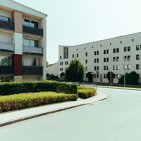 Modern Und Gemuetlich Ggue. Uni-passau, Tg-stellplatz, Balkon 帕绍