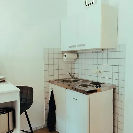 Modern Und Gemuetlich Ggue. Uni-passau, Tg-stellplatz, Balkon 公寓