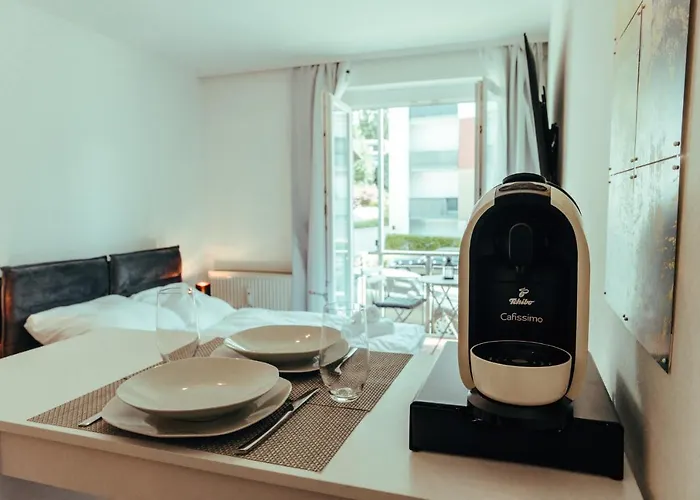 Modern Und Gemuetlich Ggue. Uni-passau, Tg-stellplatz, Balkon *