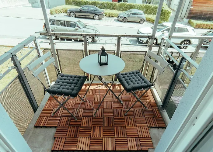 Modern Und Gemuetlich Ggue. Uni-passau, Tg-stellplatz, Balkon